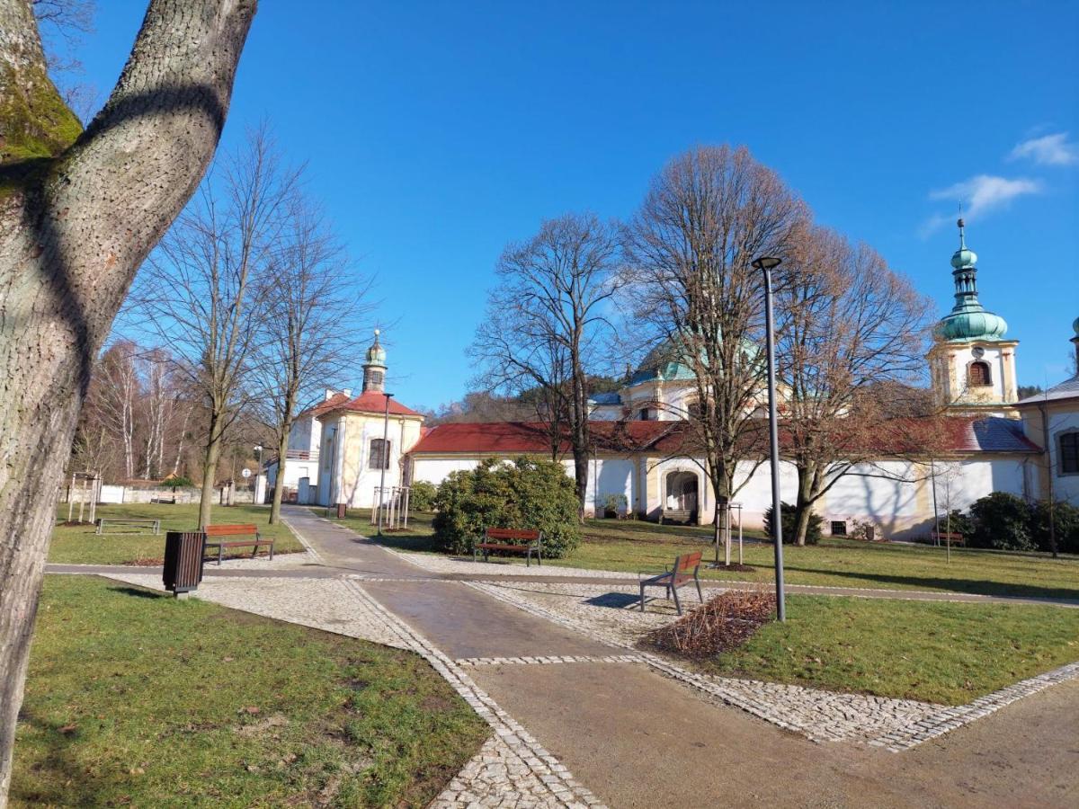 Apartmany U Marianske Kaple Česká Kamenice Exterior foto